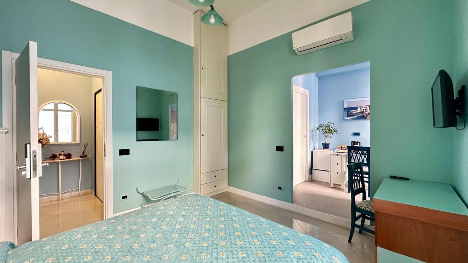 A Casa Di Mariecloude Naples
